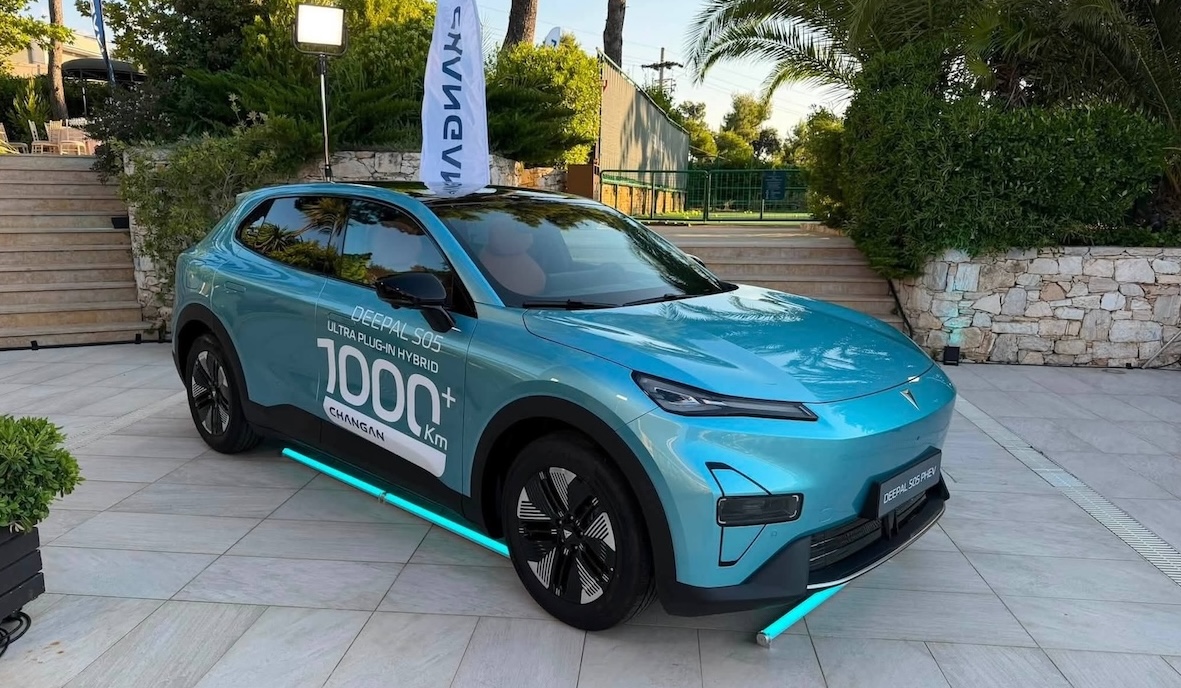 1η επαφή με το Changan Deepal S05 PHEV: Εκδόσεις, τιμές και τεχνικά 1η επαφή με το Changan Deepal S05 PHEV: Εκδόσεις, τιμές και τεχνικά